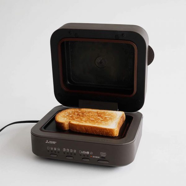ふわふわとろける“生トースト”が完成！　食パン好きにこそ試してほしい［三菱電機］のブレッドオーブン